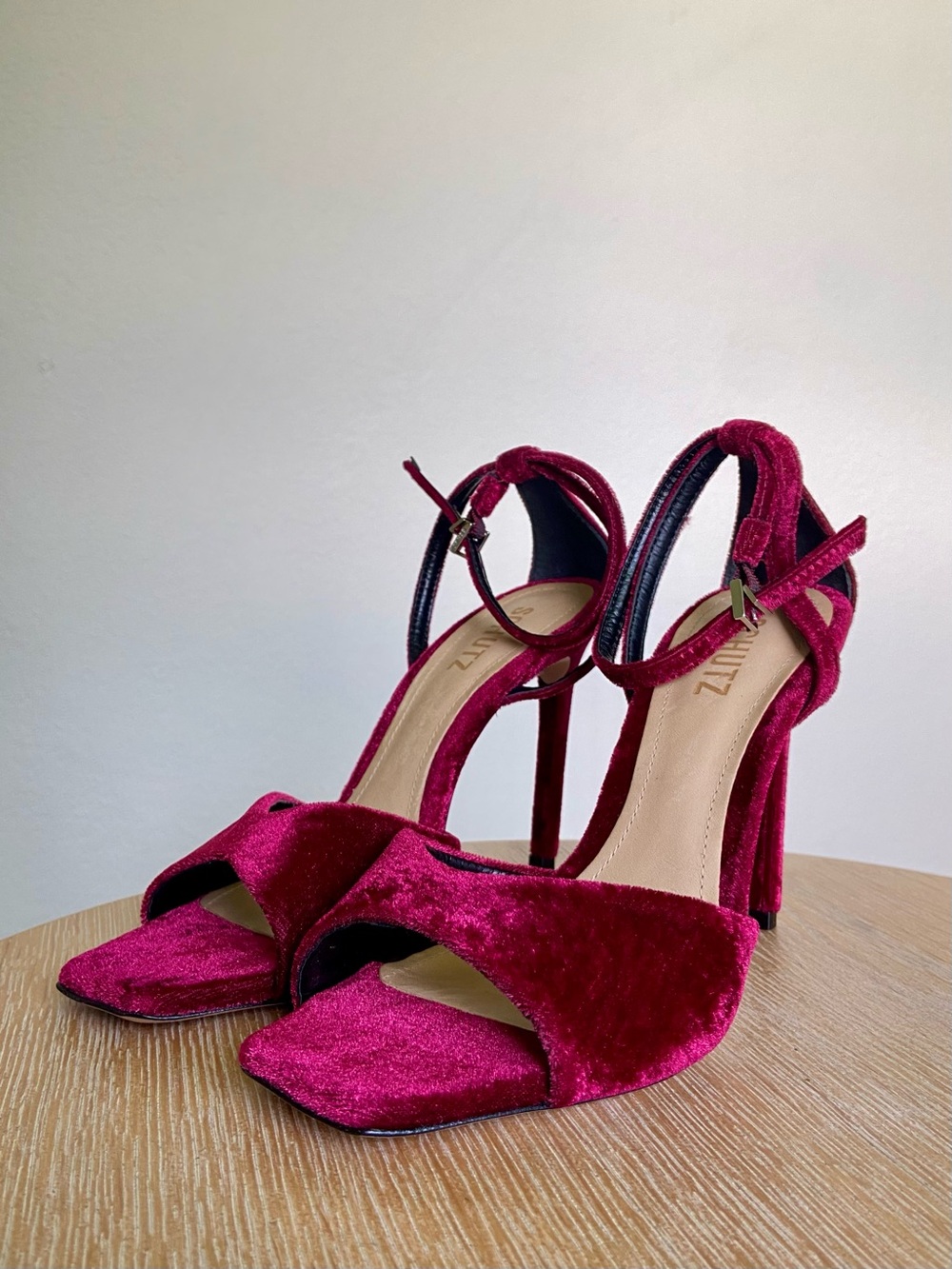 NEW SCHUTZ Women's Strappy Crushed Velvet Stiletto - Deep Red Size 8